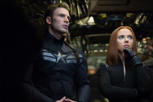 Chris Evans e Scarlett Johansson